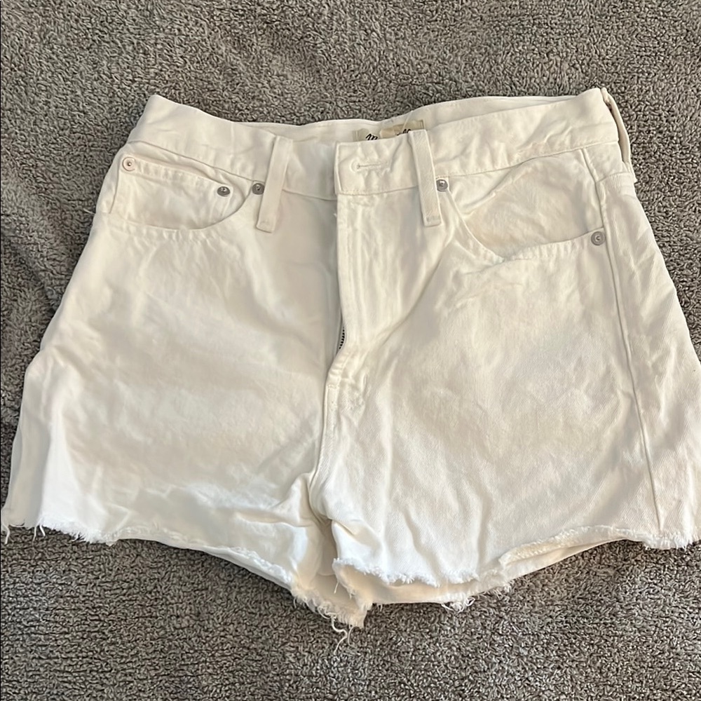 Like new Madewell Women's White Denim Shorts size 27